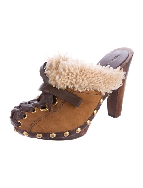 miu miu shearling clogs